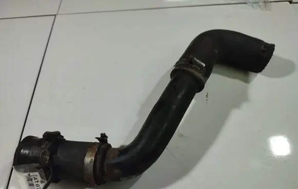 Nissan Almera Tino Intercooler hose/pipe 