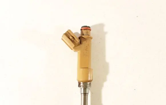 Toyota Verso Fuel injector 232500T030 138022308