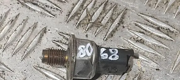 Fuel pressure sensor