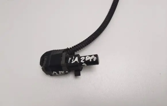 Mazda 3 I Outside/external air temperature sensor G518 L7641