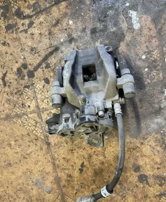 Rear brake caliper