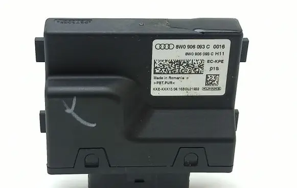 Audi A4 S4 B9 8W Fuel injection pump control unit/module 8W0906093C