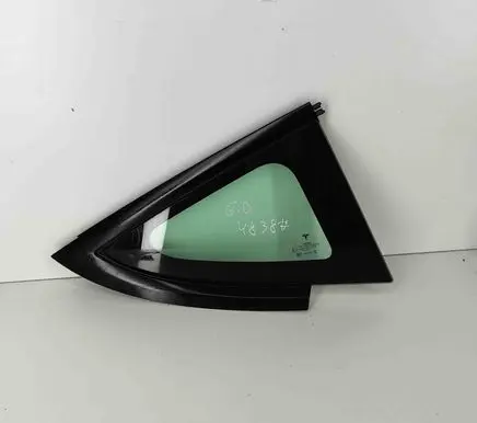 Tesla Model 3 Rear side window 43R011570 151497901B