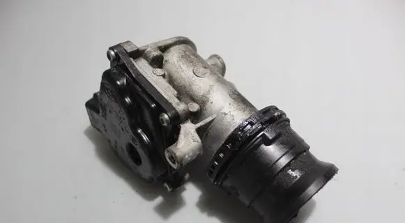 Renault Megane III EGR valve 8200614985