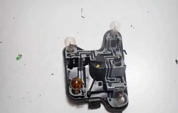 Audi A4 S4 B6 8E 8H Tail light bulb cover holder 153947