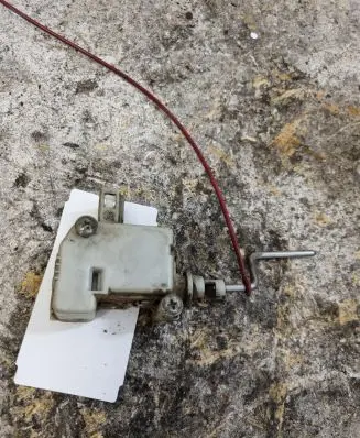 Audi A6 S6 C5 4B Central locking motor 