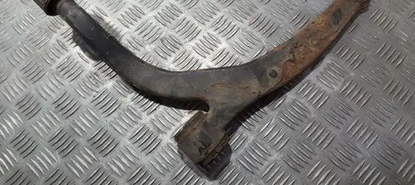 Peugeot 607 Front lower control arm/wishbone