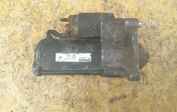 Renault Scenic II - Grand scenic II Starter motor 113209 D7R35