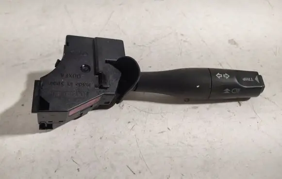 Jaguar X-Type Indicator stalk 1X4313335AF