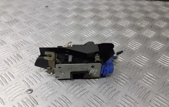 Audi A3 S3 8P Rear door lock 8D0839016A