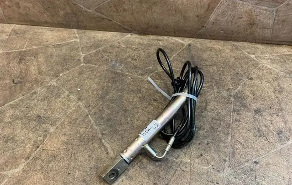 Mercedes-Benz SL R230 Convertible roof main ram cylinder