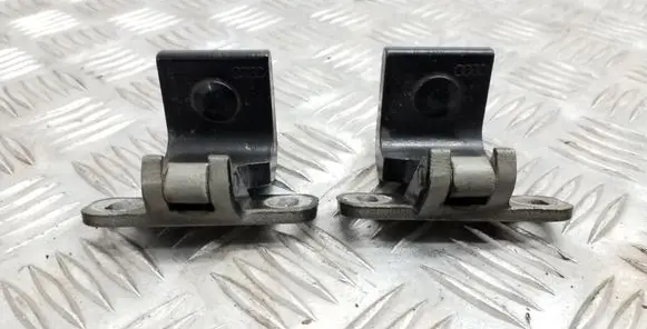 Audi Q3 8U Tailgate/trunk/boot hinge 8U0827299A 8U0827300A