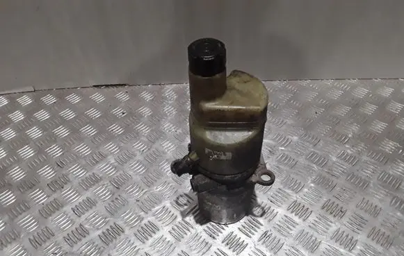 Volvo V50 Power steering pump 5N513K514AE