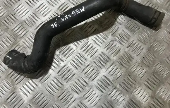 Renault Megane I Engine coolant pipe/hose