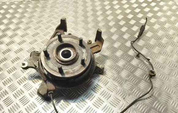 Chrysler Pacifica Rear wheel hub 