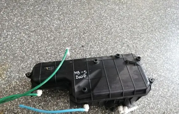 Mercedes-Benz S W221 Secondary air pump A0008002219