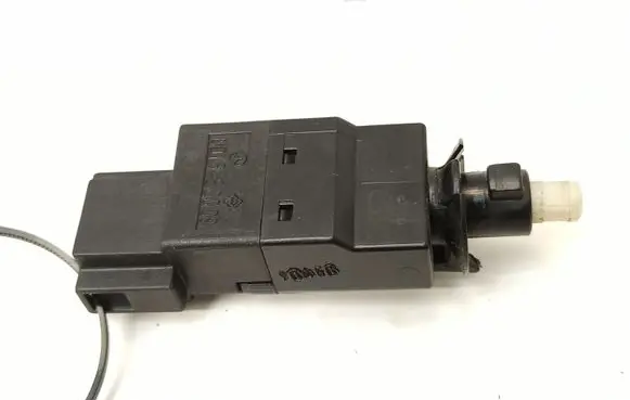 Mercedes-Benz ML W163 Brake pedal sensor switch 0015452009