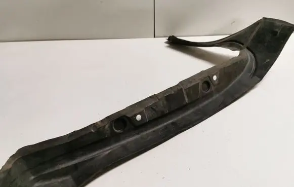 Fender end trim