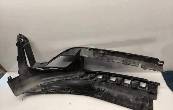 BMW X1 U11 Front bumper corner part panel trim 9883580 51119883580 011021031