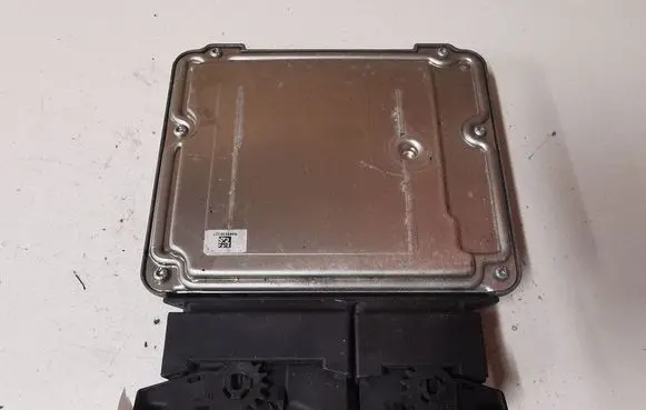 Opel Insignia A Engine control unit/module 55577619 55575349 0281017453