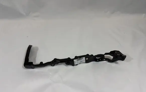 Audi A5 Front splash guards bracket 8W6809076A