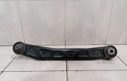 Dodge RAM 1500 DS Rear upper control arm/wishbone 68445267AC