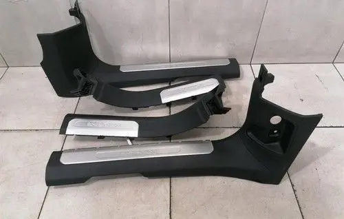 Lotus Eletre Sill 8896134609