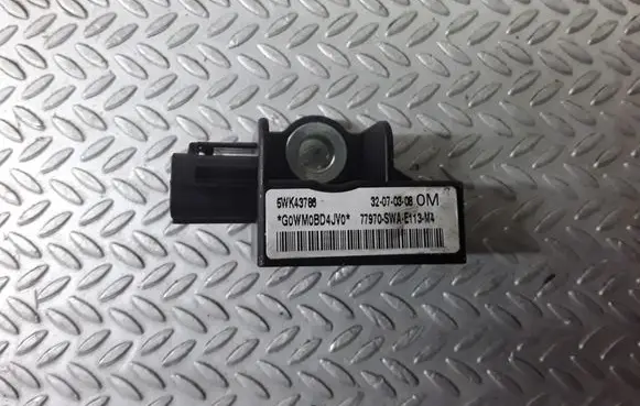 Honda CR-V Airbag deployment crash/impact sensor 5WK43786