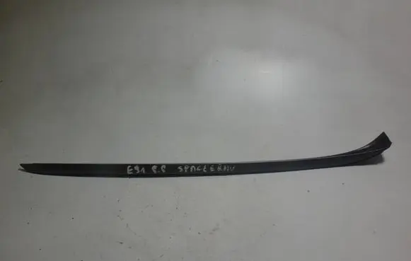 BMW 3 E90 E91 Windshield trim