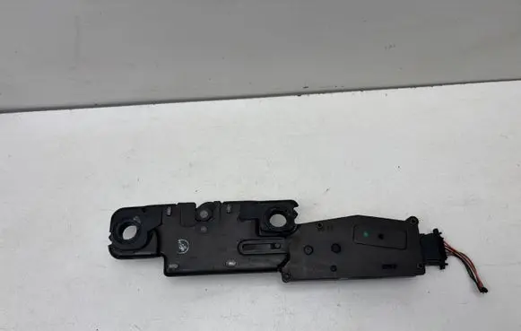 Skoda Superb B6 (3T) Tailgate/trunk/boot lift motor 4F9827383A
