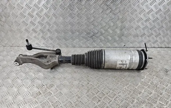 Land Rover Discovery 5 Front shock absorber/damper HY323C285BC