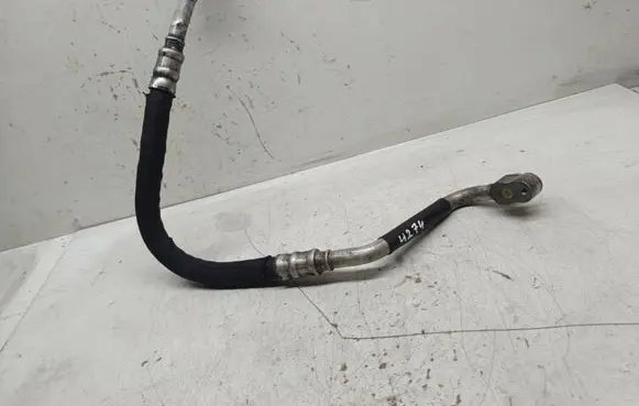 Audi A5 8T 8F Air conditioning (A/C) pipe/hose 8K0260701N
