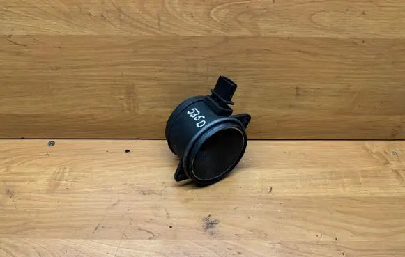 BMW 5 E60 E61 Mass air flow meter 7805415 0281002936