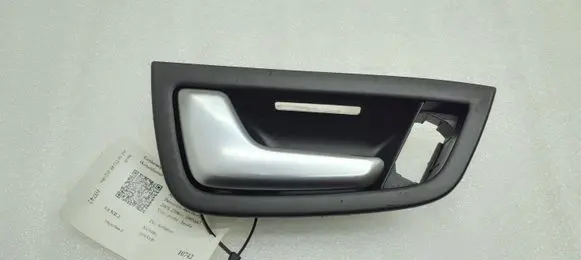 Audi A8 S8 D3 4E Front door interior handle 4E0837019 4E0839019