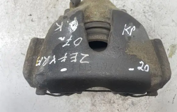 Opel Zafira B Front brake caliper FN357725