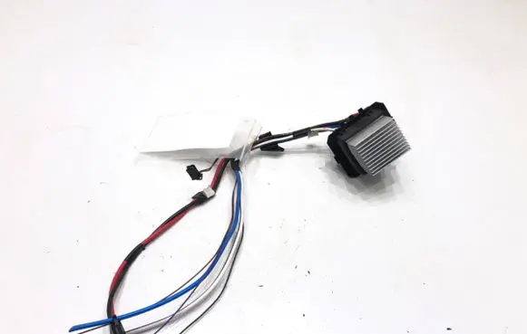 Toyota Aygo AB40 Heater blower motor/fan resistor T1000035N-D