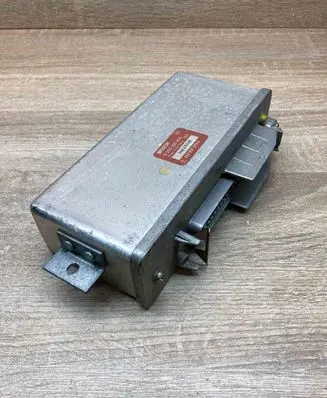Audi 80 90 S2 B4 ABS control unit/module 4A0907379A 0265100056