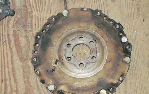 Volkswagen Caddy Pressure plate 