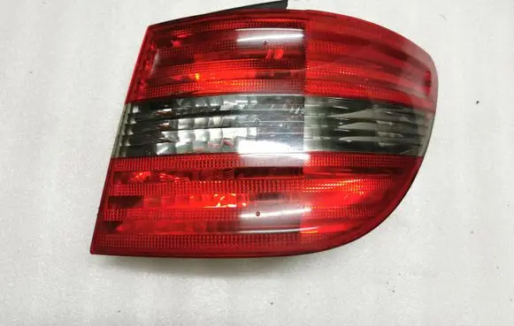 Mercedes-Benz B W245 Rear/tail lights A1698202664