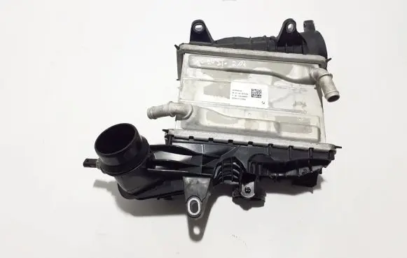 Volvo XC90 Intercooler radiator 8641466
