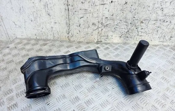 Volvo V40 Intercooler hose/pipe 31370135
