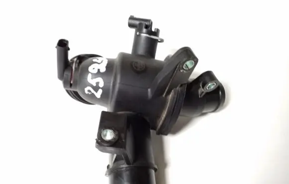 Mercedes-Benz SLK R172 Thermostat A6512000615