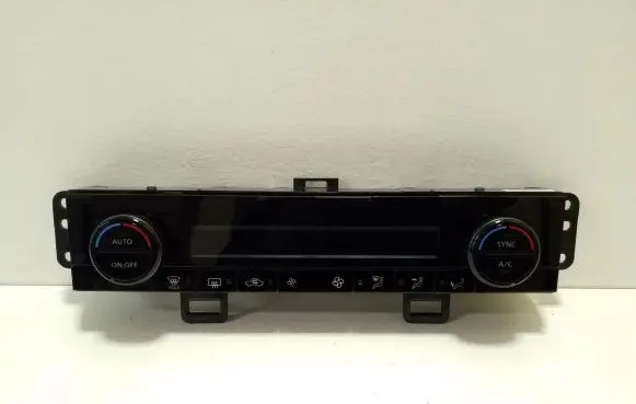 Nissan Qashqai J12 Climate control unit 275006UN0A
