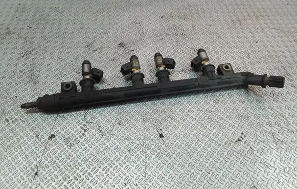 Fiat Punto (188) Fuel injectors set 