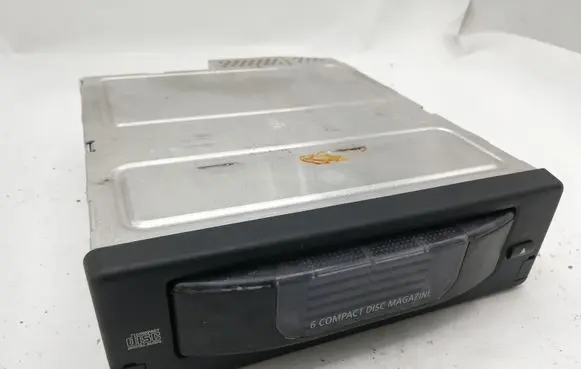 BMW 5 E60 E61 CD/DVD changer 65126956939 6956939
