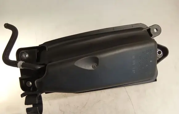 Mercedes-Benz Sprinter W906 Vacuum air tank A6510701000