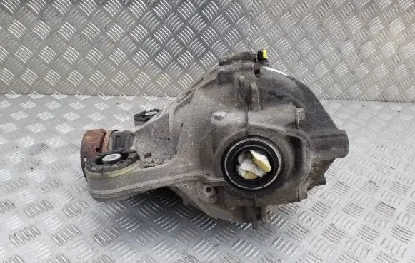 Jaguar XE Rear differential GX734A213KA