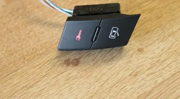 Audi A6 S6 C5 4B Central locking switch button 4B2962107