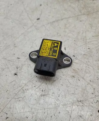 Toyota RAV 4 (XA20) Fuel cut-off switch 8944160010
