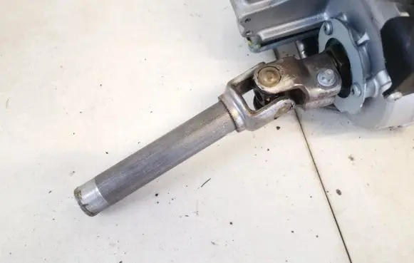Nissan Micra Steering column universal joint